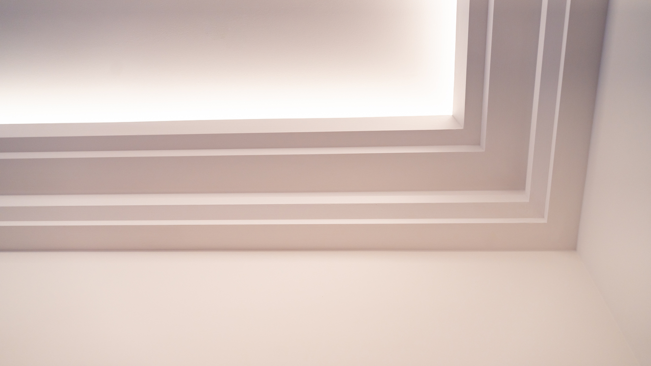 Faux-plafonds et Corniches